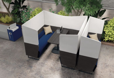 Box acoustique avec banquette