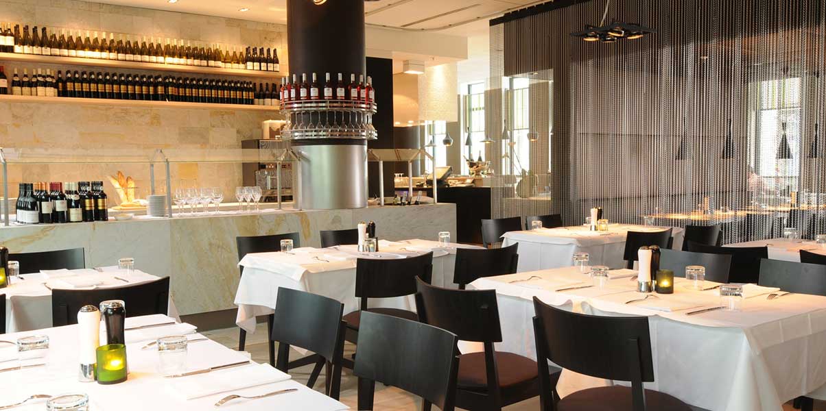 Comment réduire le bruit dans votre restaurant ou votre hôtel ?