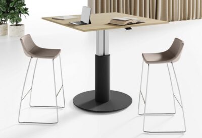 Table de réunion réglable en hauteur