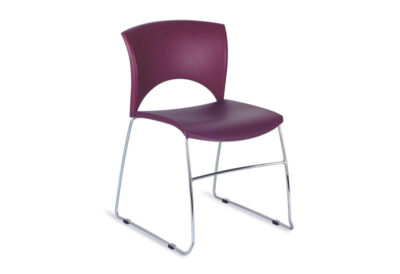 Chaise de réunion violette