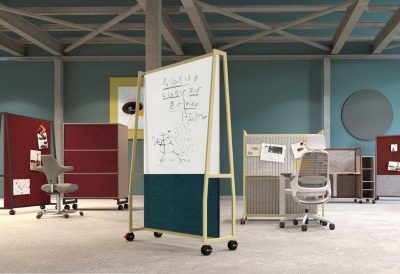 Cloison mobile et tableau
