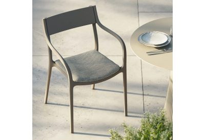 Chaise rembourrée